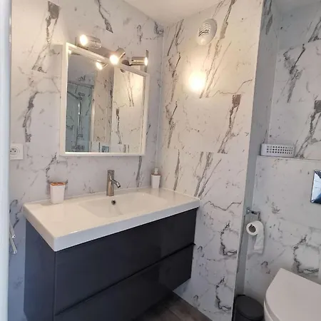 Tropez Loft Апартаменты *