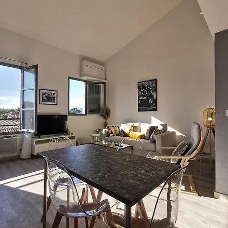 Апартаменты Tropez Loft Сен-Тропе